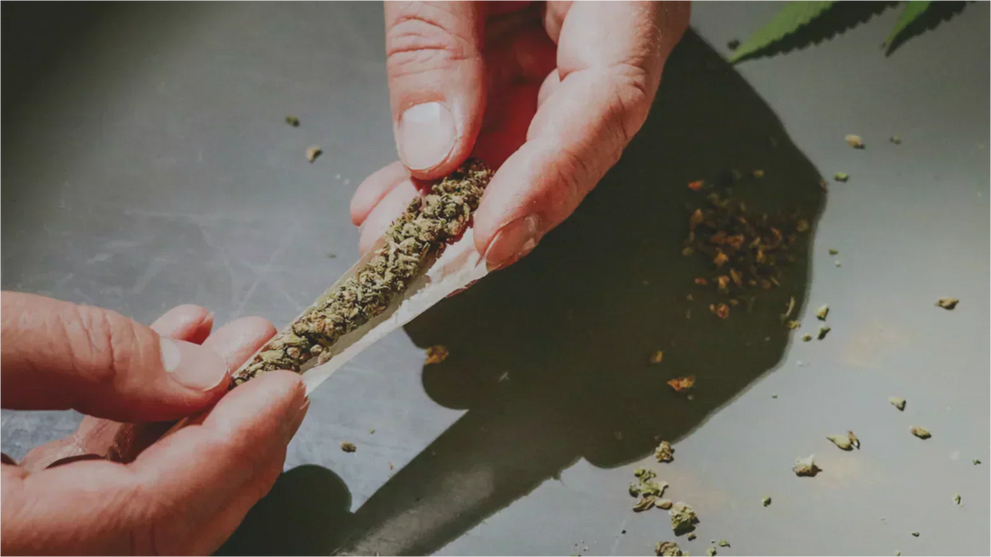 How to Roll a Joint Without a Filter
